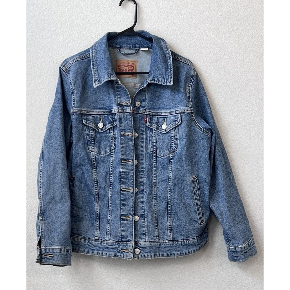 Levi’s Denim Women’s Trucker Jean Jacket 1X Blue Medium Wash Vintage Style